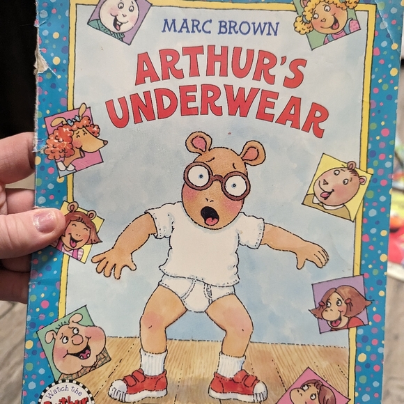 Arthur childrens books set - Picture 3 of 7